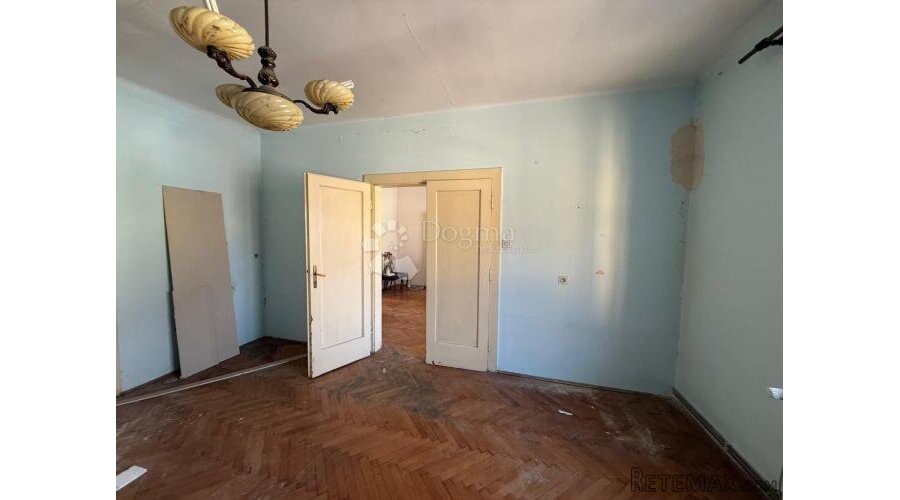 PROSTRAN STAN NA TREŠNJEVCI – 142 m² ZA OBNOVU
