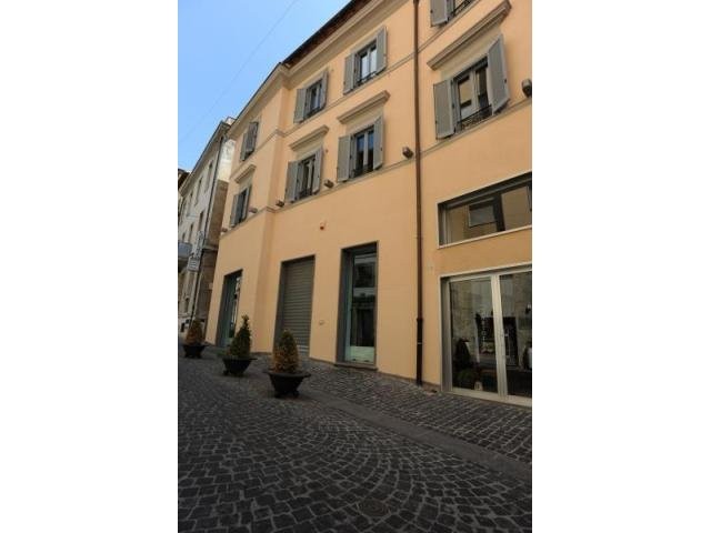 1 Bedroom - Attic - For Sale - 2