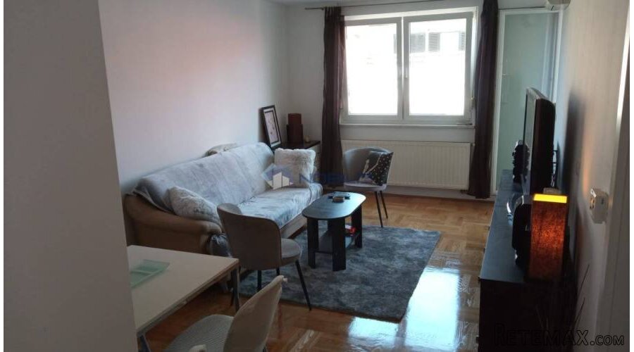 Zagreb - Trešnjevka, 3s stan 79 m2 + parking mjesto - 12