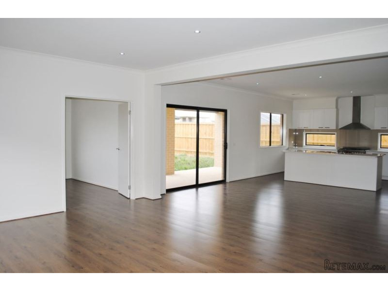 Premium Five Bedroom Family Home in..