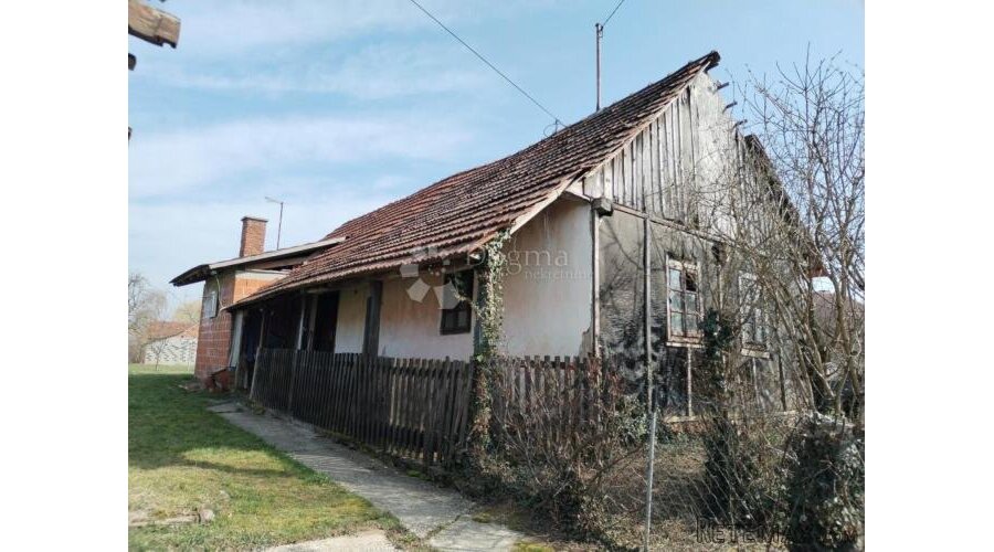 Malena kućica nedaleko Dubrave (Vrbovec)