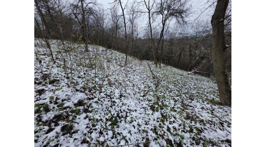 Građevinsko zemljište s projektom u netaknutoj prirodi, bliz - 2
