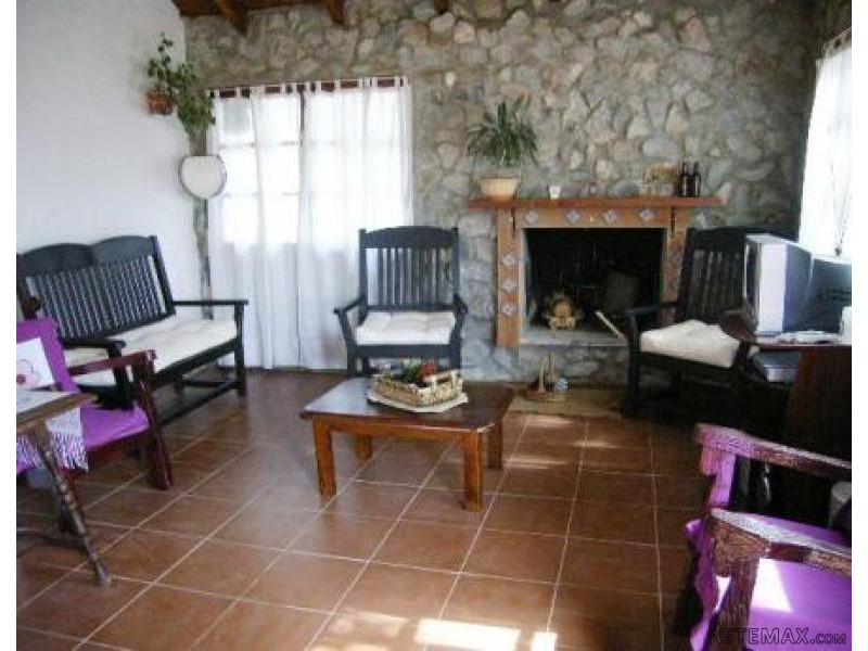 2 Bedroom House - For Rent -.. - 2