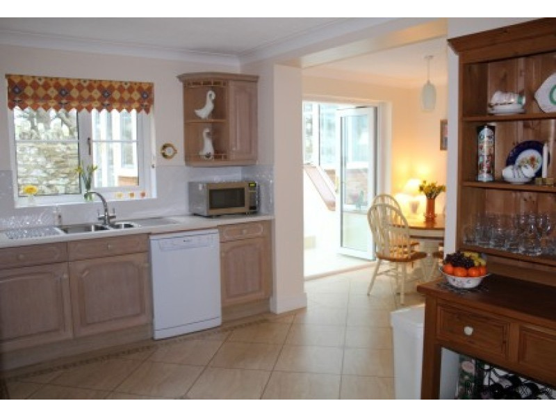 RENTAL – 3 Fistard Grove Port St Mary - 2