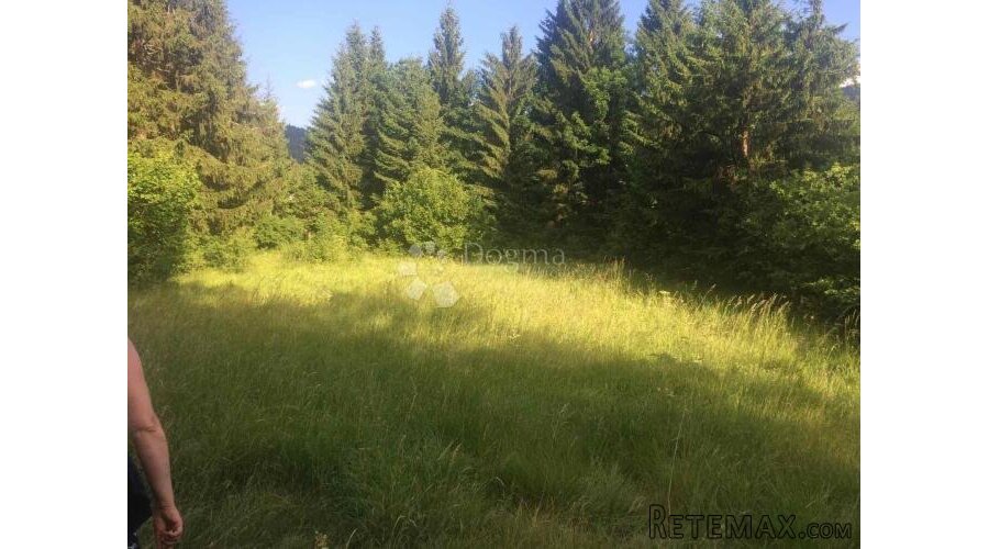 Građevinsko zemljište u blizini Delnica