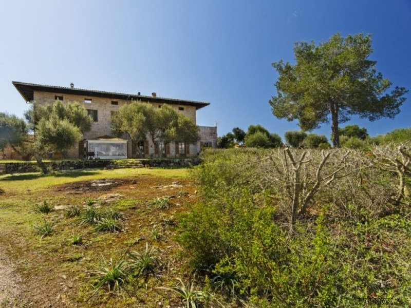 Unique Estate In Private Location With..