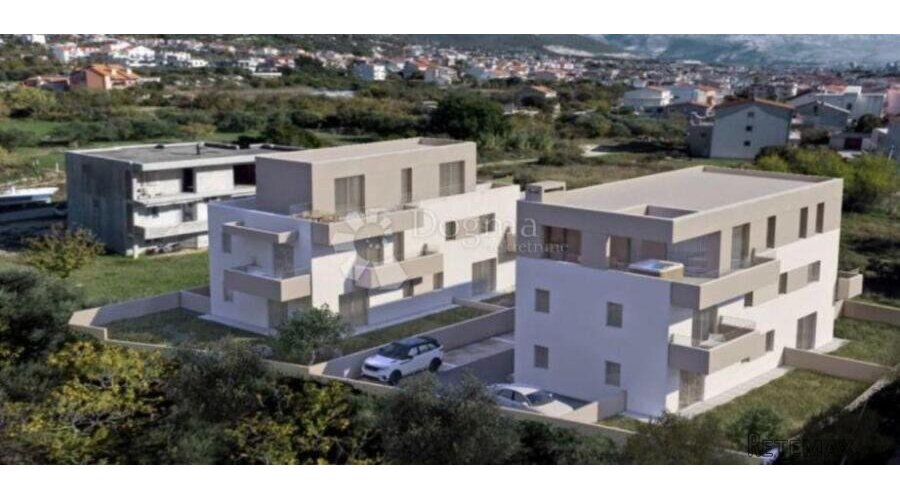 KAŠTEL KAMBELOVAC-JEDNOSOBNI STAN