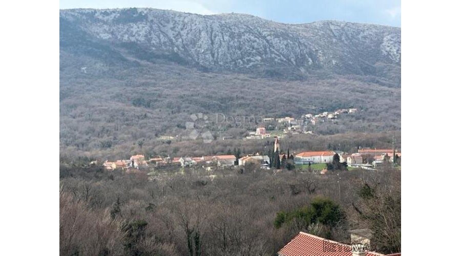 Zemljište 795 m²,Tribalj,zaleđe Crikvenice