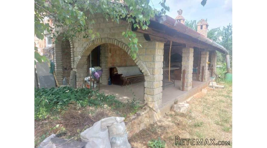 Ekskluzivna ponuda na prodaju dva placa u Čortanovcima - 12