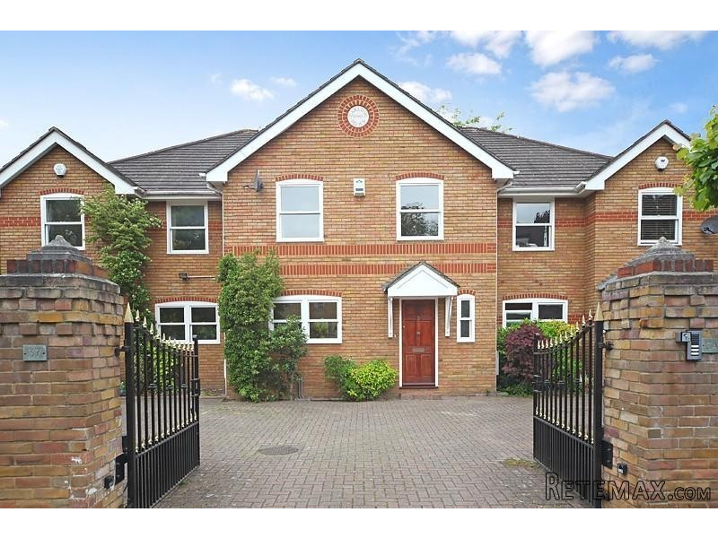 4 bedroom mews house to rent - 2