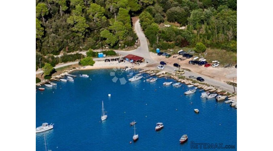 Građevinsko zemljište 664 m2 sa pogledom na more - Vinkuram