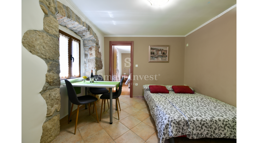 MOŠĆENIČKA DRAGA, dvoetažni stan s dva apartmana, 50 m od mo..