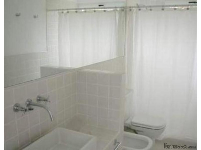 4 Bedroom House - For Rent -.. - 2