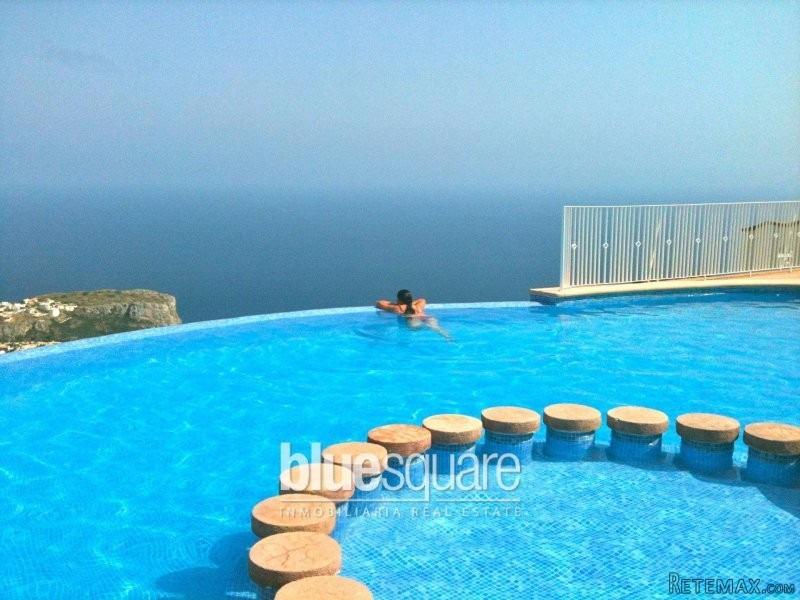 Penthouse 2 bed-2 bathroom with..