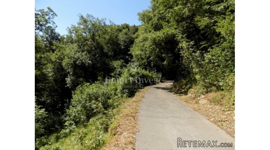 RUKAVAC, teren od 1400 m2 s građevinskom dozvolom