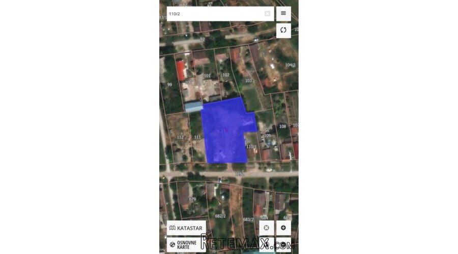 Prodajem plac u Bačkom Gradištu