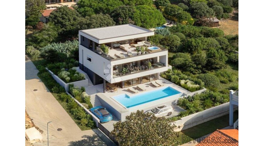 MODERNA VILA S MOREM NA DLANU! - 2