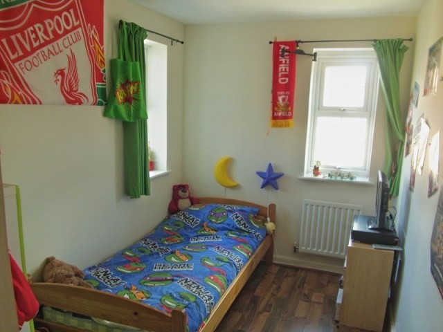 2 bedroom house in Minster, SHEERNESS - 2