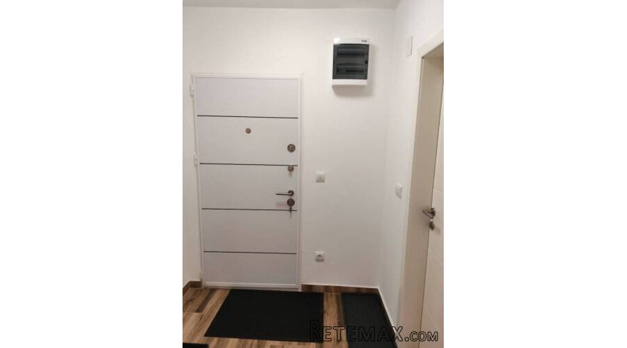 Prodajem opremljen apartman na Divčibarama - 11