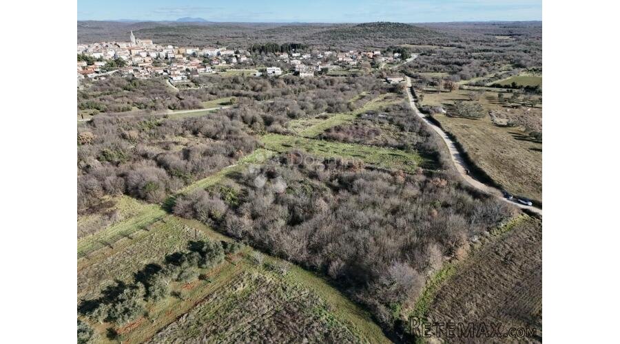 Zemljište Bale ,3.910m2 - 2