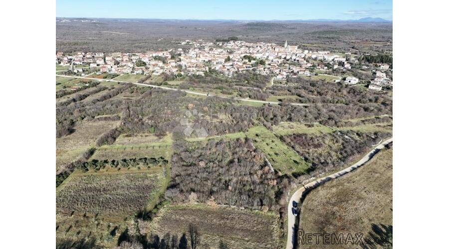 Zemljište Bale ,3.910m2 - 3