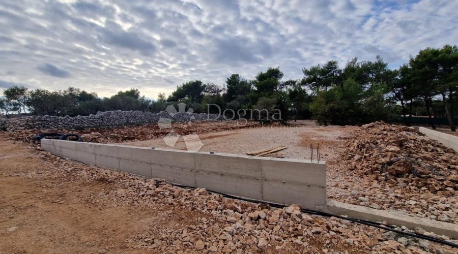 Poljoprivredno Zemljište u građevinskoj zoni Mali Lošinj - 6