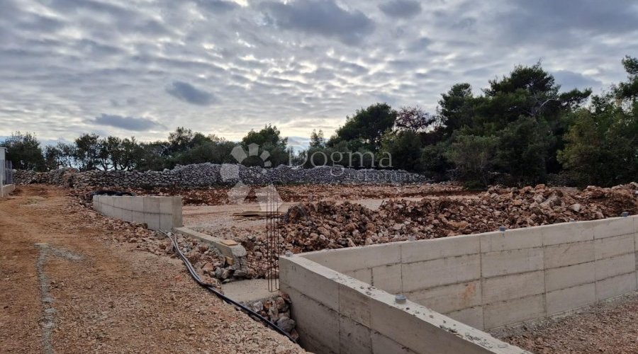Poljoprivredno Zemljište u građevinskoj zoni Mali Lošinj - 8