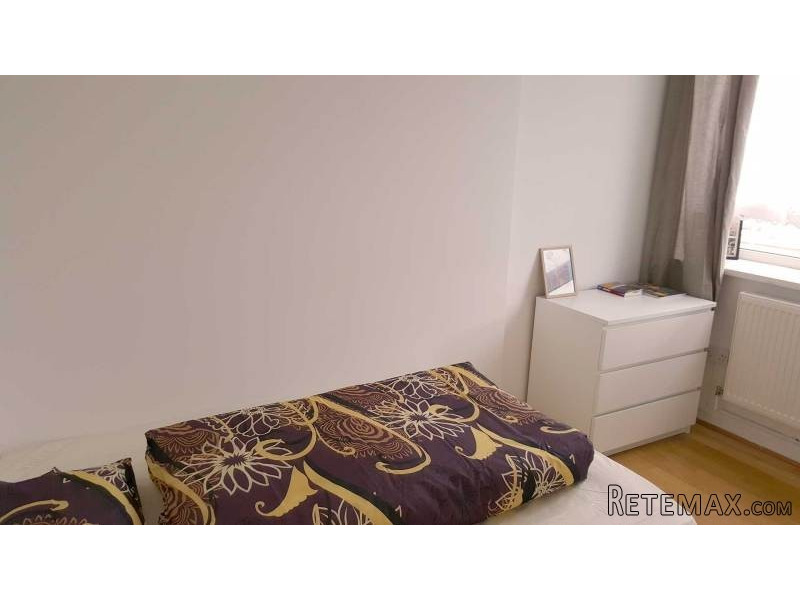 Double room, Zone 2, Whitechapel