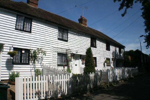 Tutt Hill Ashford Tn26