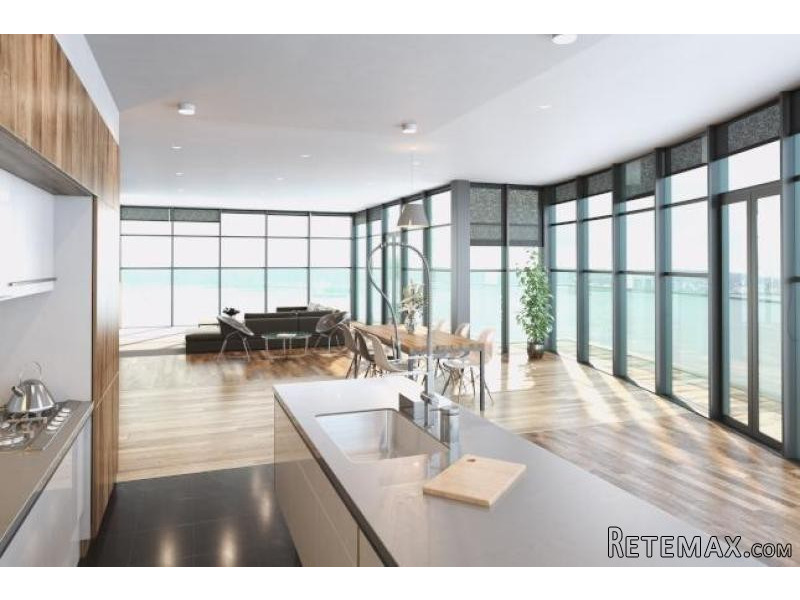 3 Bed Flat For Sale