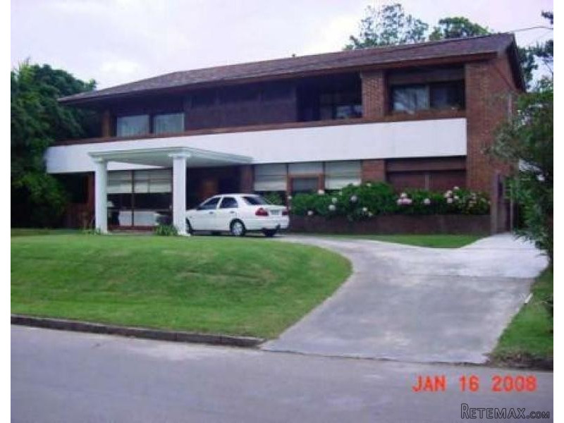 5 Bedroom House - For Rent - Mansa