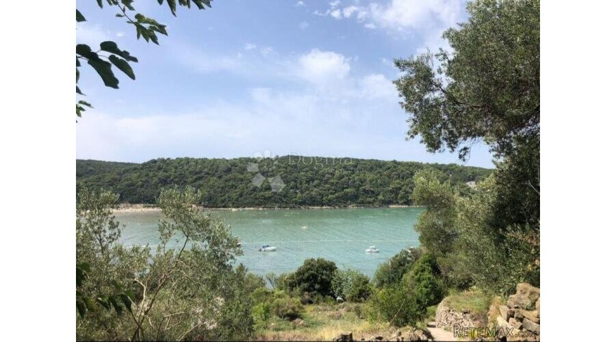 Građevinsko zemljište u Kamporu, otok Rab
