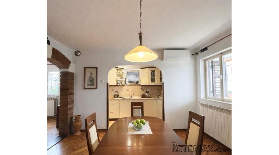 Stan Rovinj 94,75m2 sa vrtom, blizina mora i centra - 3