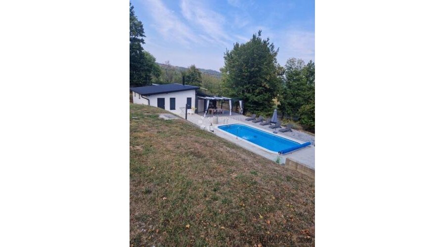 ORIOVAC - PREKRASNA KUĆA ZA ODMOR S BAZENOM - 3