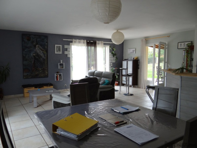 Charente : 3-Bed Bungalow On 3,725 Sqm.. - 2