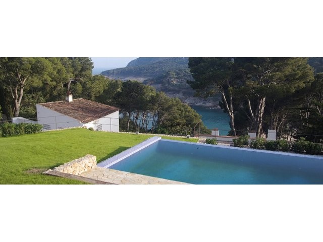 BLAUVERD - HUTG-009033 Detached ·..