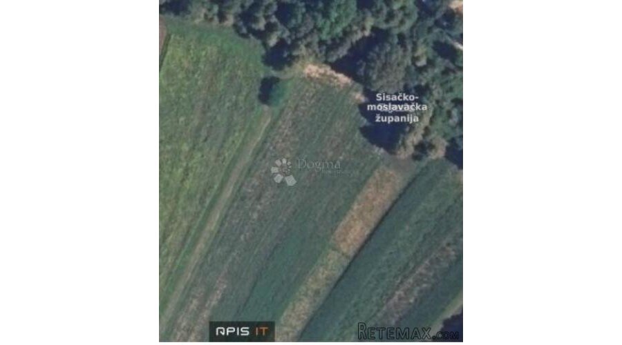 5km od toplica, malo građevinskog, malo poljoprivrednog