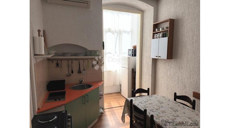 Rijeka centar, stan sa dvije stambene jedinice