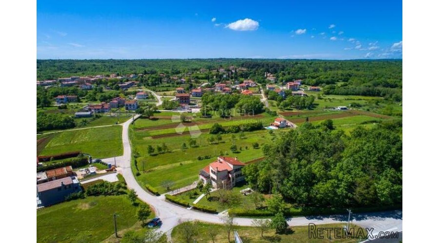 Poljoprivredno zemljište u Marčani - 2