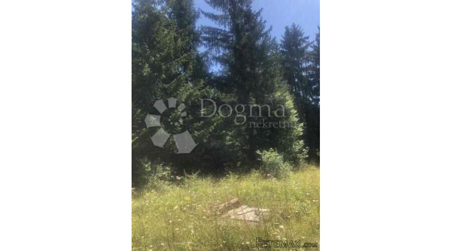 Gorski kotar građevinsko zemljište u vikend naselju - Tršće