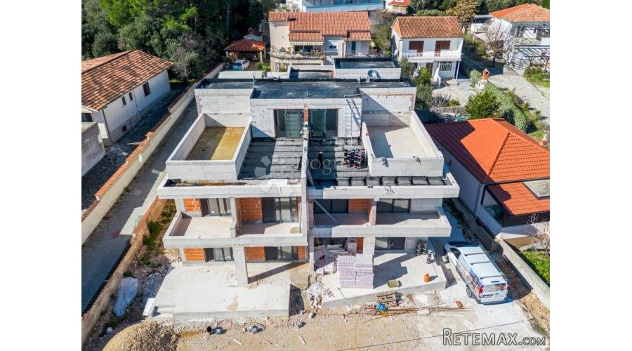 Luksuz u Jezerima, drugi red do mora! - 3