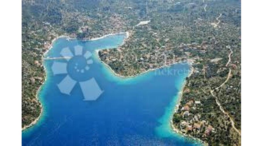 POLJOPRIVREDNO ZEMLJIŠTE NA OTOKU DRVENIKU VELI TROGIR - 2