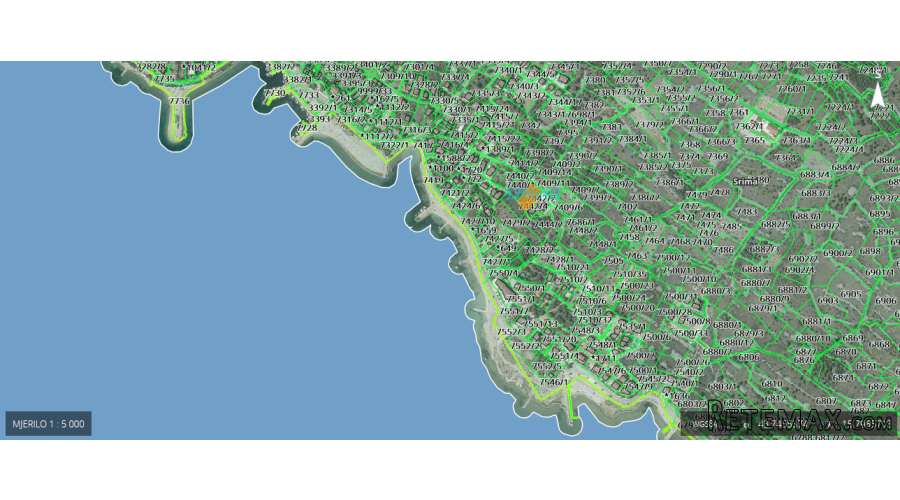 Prodajem građevinsko zemljište 1266 m2. Sr - 4