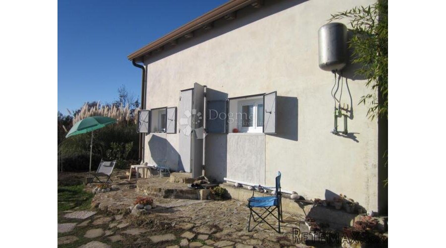 Grožnjan,mala kuća s divnim pogledom - 3