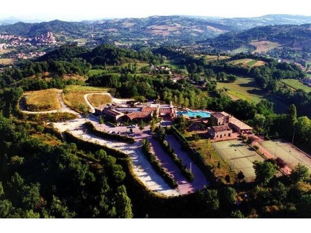 46 bedroom Commercial Property For..
