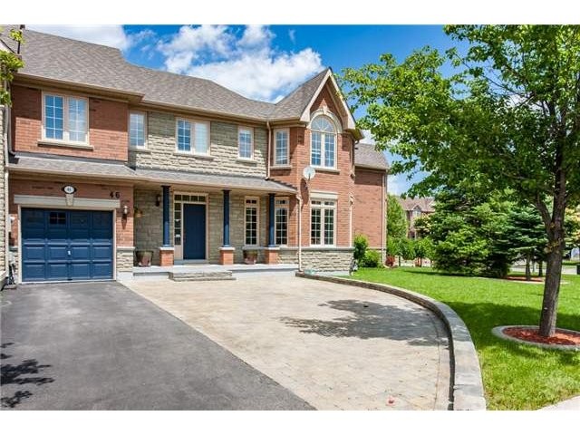 $2,400 N3247270 46 Foxchase Avenue..