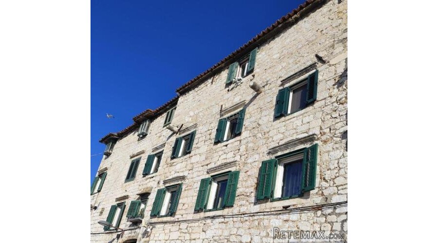 Heritage kuća prvi red do mora 15.st
