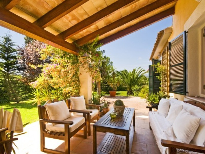 Beautiful House Surrounded By Splendid.. - 2