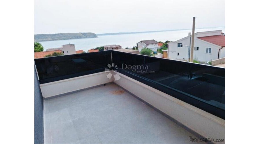 Vila na 250m od mora, Rtina