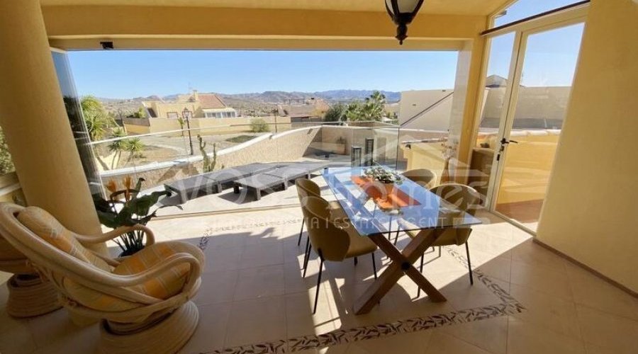 NEW & EXCLUSIVE TO VOSS HOMES - A stunning, recently.. - 12